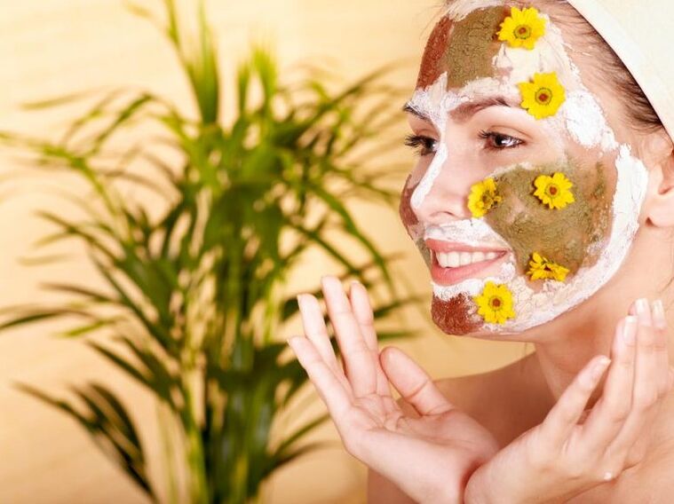 Remèdes populaires de rajeunissement du visage